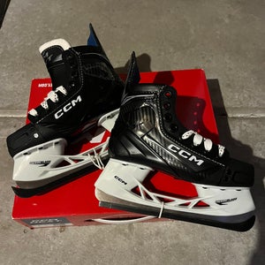 CCM Next Hockey Skates Regular Width Size 1 (New)