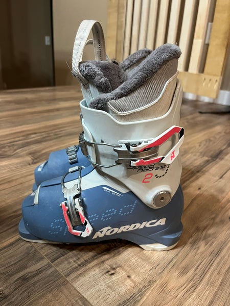 Mondo 20 & 20.5 Girl’s Nordica SpeedMachine Ski Boots (Used)