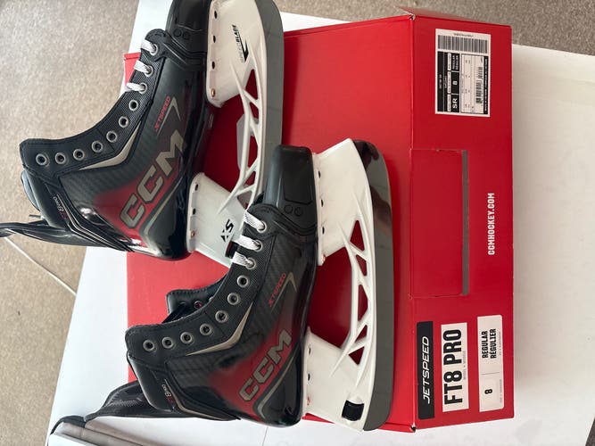 2025 CCM JetSpeed FT8 Pro Hockey Skates Regular Width 8 (New)