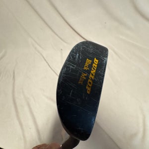 Black Unisex 35” Dunlop Black Max Right Handed Putter 35" (Used)