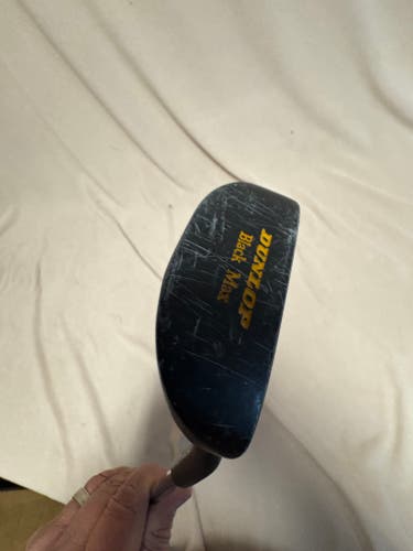 Black Unisex 35” Dunlop Black Max Right Handed Putter 35" (Used)