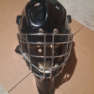 Large Senior Simmons Matrix Goalie Mask (Used)