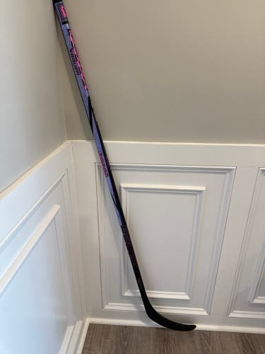 Senior Bauer Twitch Right Handed Hockey Stick P92 (New) 70 flex purple