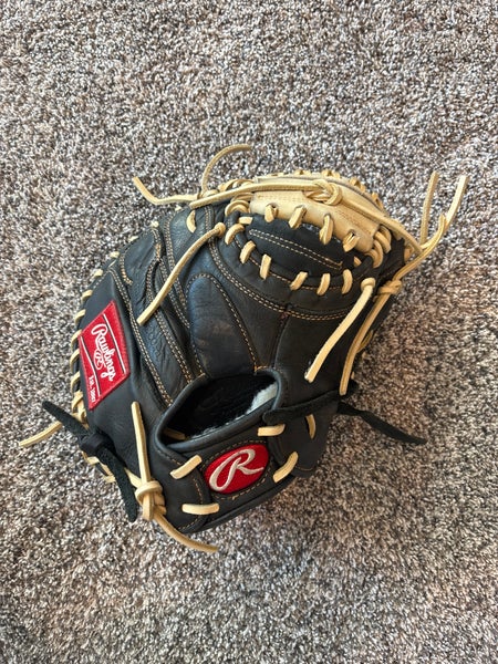 Rawlings Gold Glove Elite 32.5" Catchers Mitt, Right Hand Throw (Used)