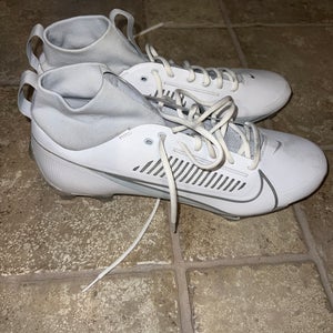 Men's Size M 14.0 (W 15.0) Nike Mid Top Molded Cleats (New) (White)