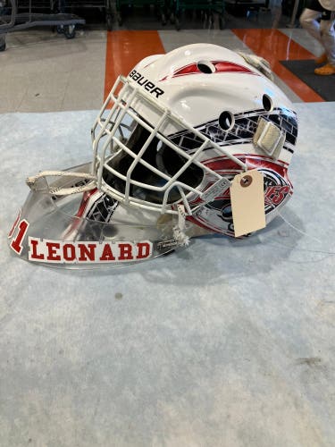 White Junior Bauer 930 Goalie Mask (Used)