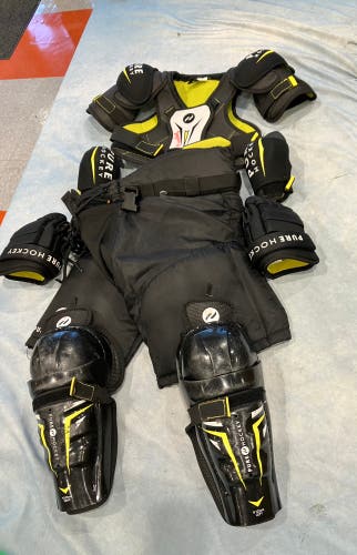 Pure Hockey Starter Kit Youth Medium