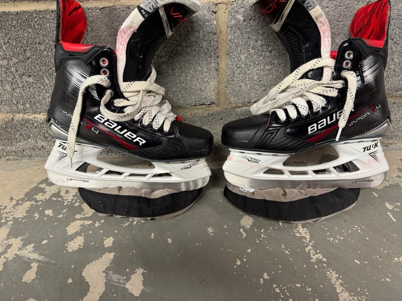 2023 Bauer Vapor X4 Hockey Skates 7.5 (Used)