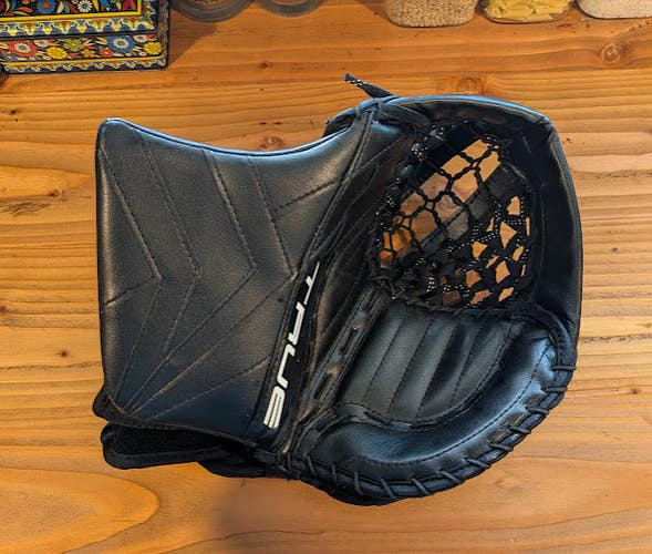 2025 True Catalyst 9X3 Regular Like New