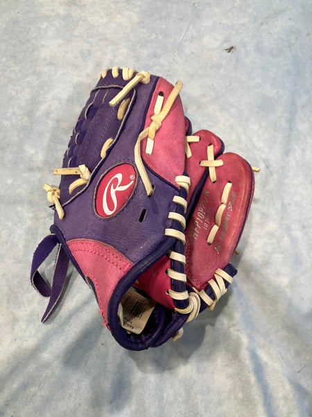 Pink Rawlings Highlight RH Softball Glove 10" (Used)