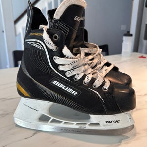 Bauer Supreme One20 Hockey Skates Regular Width 7 (Used)