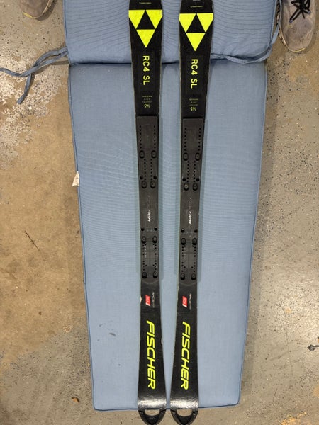 Racing 145 cm Fischer RC4 World Cup SL Skis With Bindings (Used)