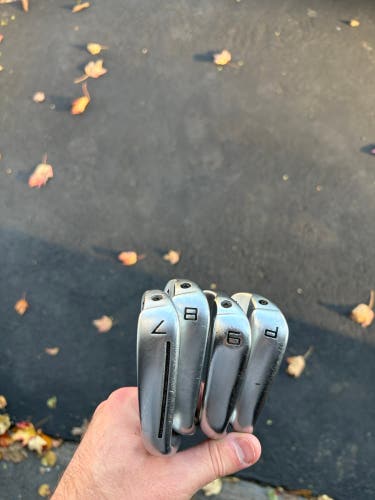 Men's TaylorMade P-790 Right Handed Iron Set Stiff Flex (4 Clubs) #7 - #9, GW Graphite/Steel Shaft (