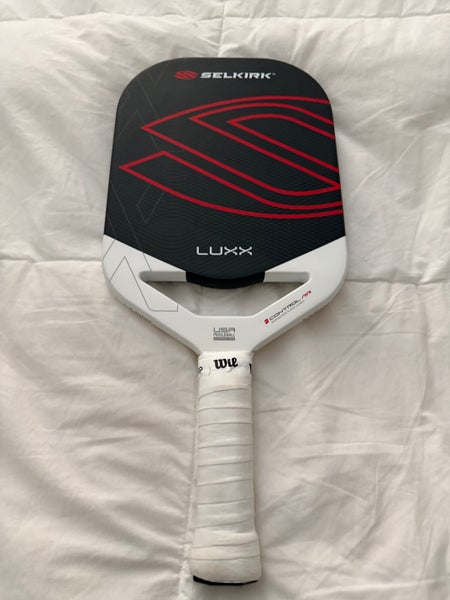 Selkirk Luxx Control Air InfiniGrit Invikta Carbon Fiber Pickleball Paddle (Used)