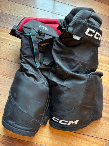 Junior Large CCM Jetspeed ft6 Hockey Pants (Used)