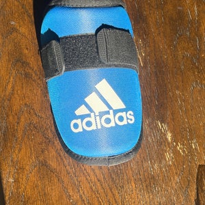 Blue Senior Adidas Pro Series Elbow Protection (New)