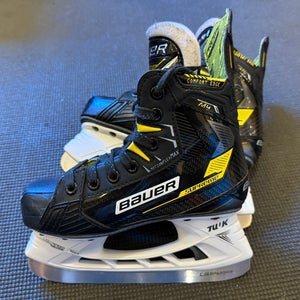Bauer Supreme M4 Hockey Skates, Size 1.5 (Used)