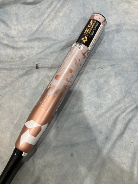 2025 DeMarini Whisper Composite Bat (-10) Composite 24 oz 34" (New)