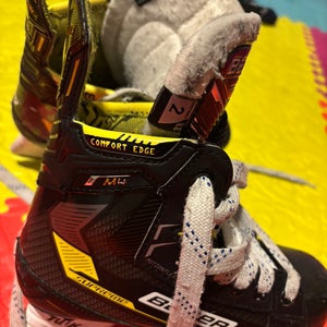 Bauer Supreme M4 Hockey Skates Extra Wide Width Size 2 (Used)
