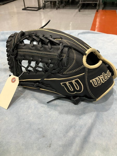 Black Wilson A700 LH Outfield Baseball Glove 12" (New)