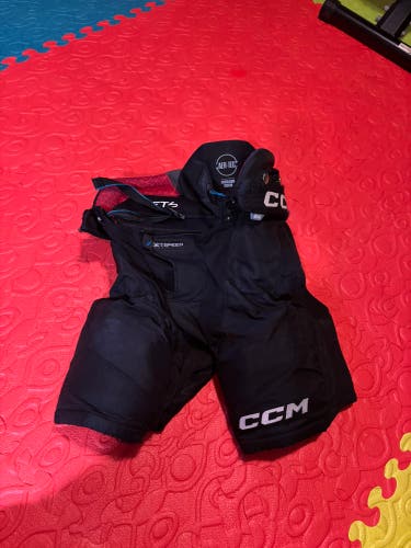 Junior Small CCM Jetspeed ft6 Hockey Pants (Used)