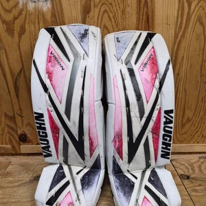 34" Vaughn Vision 9400 Goalie Leg Pads Pro Stock (Used)