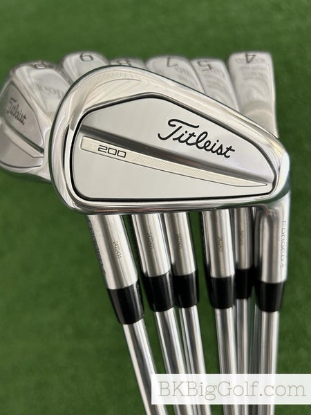 Titleist T200 23 Forged Iron Set 4-P / True Temper AMT Red Stiff +1/2