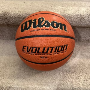 Women's Wilson Basketball (New)