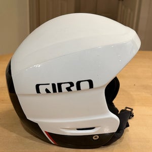 Unisex Medium Giro Strive MIPS Helmet (Used) FIS Legal