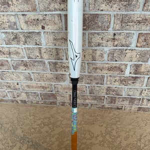 2025 Mizuno CRBN Pro Composite Bat (-11) 18 oz 29" (Used)