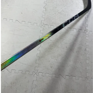 Single-Senior CCM JetSpeed FT8 Pro RH 75 FLex P29 Hockey Stick (New)