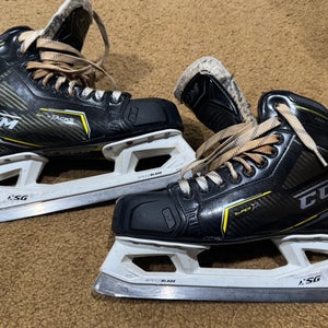 CCM Super Tacks Hockey Goalie Skates Regular Width 7 (Used)