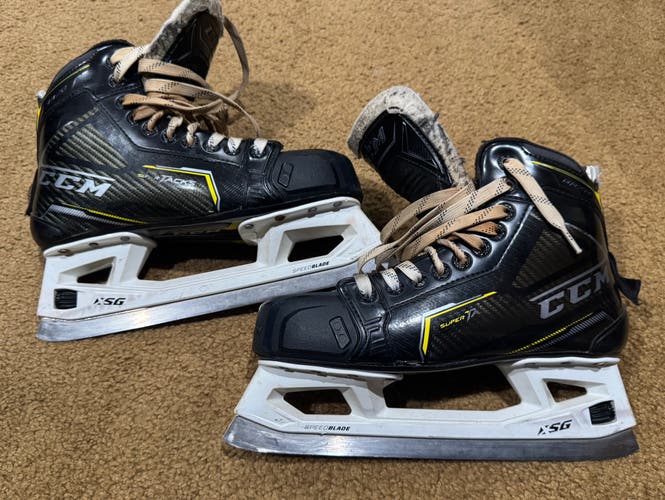 CCM Super Tacks Hockey Goalie Skates Regular Width 7 (Used)
