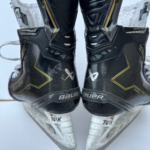 Senior Bauer Supreme M40 Hockey Skates 8.5