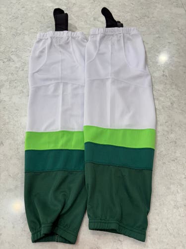 White Senior Large Socks (New)