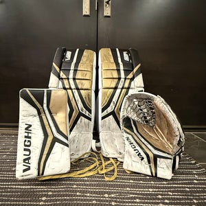 26" 2024 Vaughn Velocity V10 Regular Goalie Full Set (Used)