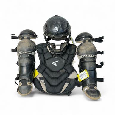 Used Easton EASTON GAME TIME CHEST YTH Catchers Chest Protector Black Youth 11835-S000200485