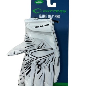 Used Cutters GAME DAY PRO FB Gloves Black And White MD 11835-S000200186