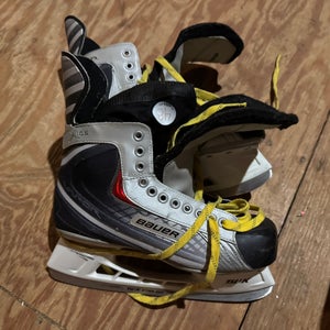 Bauer Vapor Hockey Skates 11 (Used)