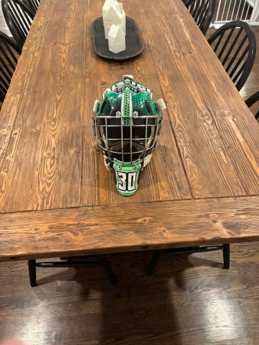 Intermediate Medium 2021 Bauer Profile 950 Goalie Mask (Used)