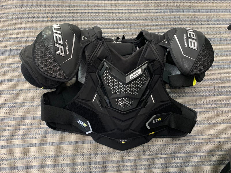 XL Senior Bauer Supreme 3S Pro Shoulder Pads (Used)