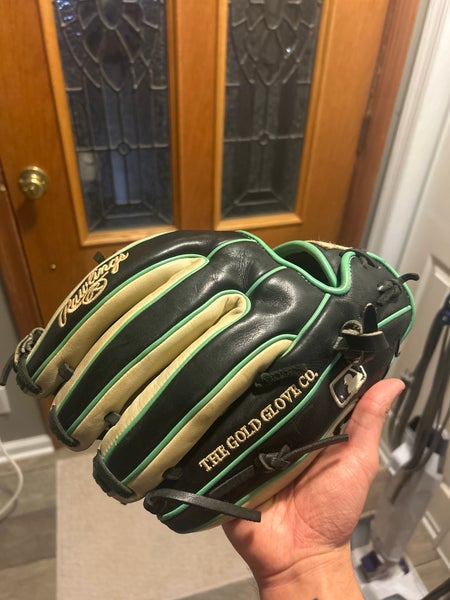 2023 Rawlings Heart of the Hide RH Infield Baseball Glove 11.5" (Used)