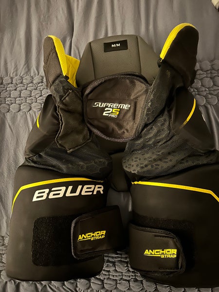 Medium Bauer Supreme 2S Pro Girdle (Used)