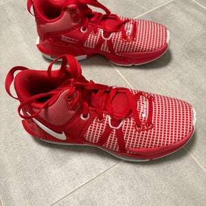 Men's Size M 9.5 (W 10.5) Nike lebron witness 7 Shoes (Used)