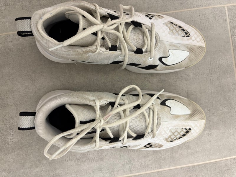 Men's Size M 8.0 (W 9.0) Adidas Shoes (Used)