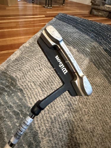 Wilson Putter Harmonized M-1 RH 34.5" Steel Shaft - Original Grip