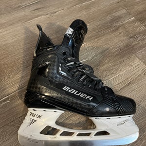 Bauer Supreme Mach Hockey Skates Size 7 Fit 2