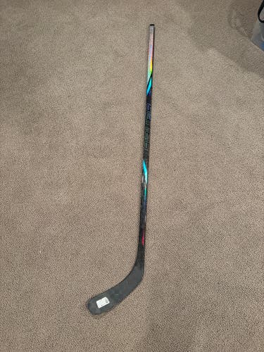 Senior Bauer Nexus Tracer Right Handed Hockey Stick P92 (Used)