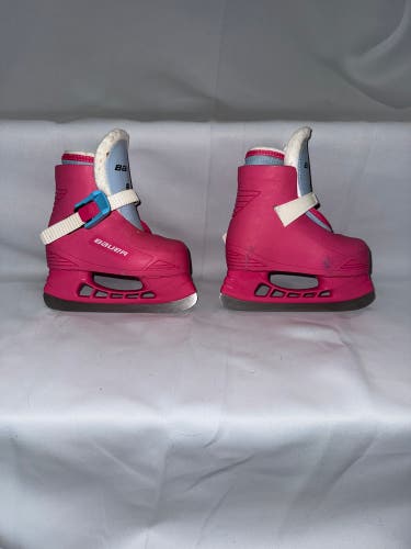 Bauer Hockey Skates 6 (Used)