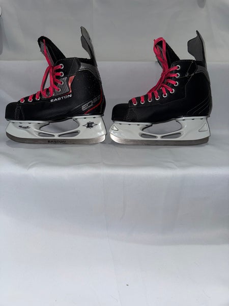Easton Synergy EQ9.9 Hockey Skates Size 5 (New)